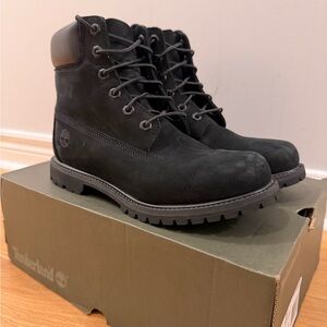 Timberland Women's Black Winter Boots